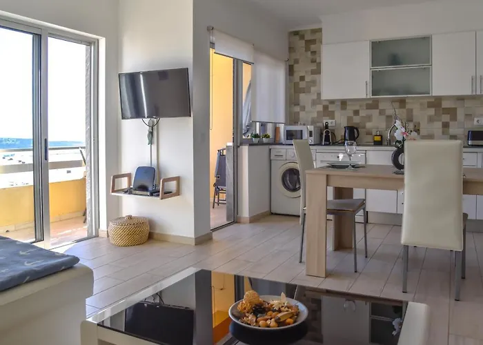 Lovely Sea View Da Rocha Daire Portimão